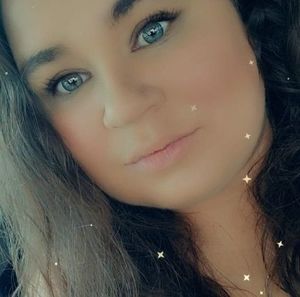 Meet your Posher, Kaitlyn